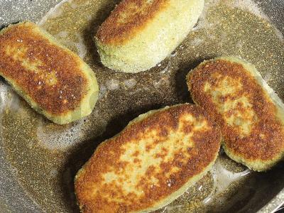 Brokolio kotletai su mocarela Žingsnis 16