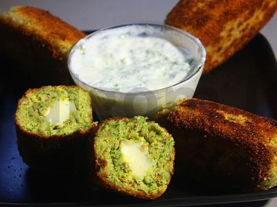 Brokolio kotletai su mocarela pagrindine nuotrauka