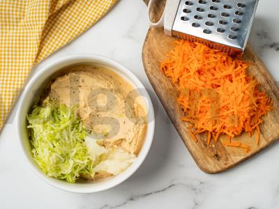 Lęšių blynai su daržovių padažu ir sėklomis Žingsnis 3