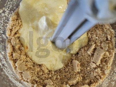 Sausainiai krepšeliai su graikišku jogurtu ir avietėmis Žingsnis 2