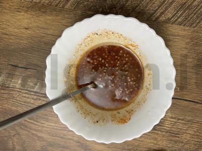 Kepta kiauliena kvapniame marinate Žingsnis 3