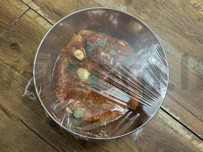 Kepta kiauliena kvapniame marinate Žingsnis 6