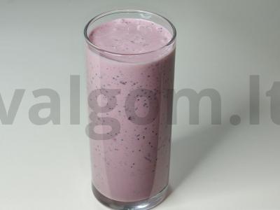 Varškės kokteilis su vyšniomis, aguonomis ir kokosų drožlėmis pagrindine nuotrauka