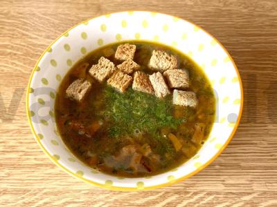 Lęšių sriuba su šonine pagrindine nuotrauka