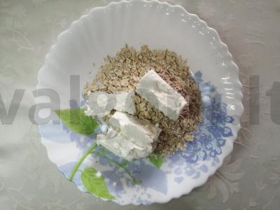 Varškės ritinys su bananais Žingsnis 2