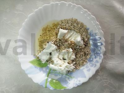 Varškės ritinys su bananais Žingsnis 3