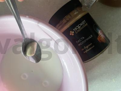 Cinamono, razinų ir cukraus pudros sraigės Žingsnis 2