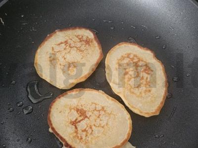 Blynai su pieniniu šokoladu Žingsnis 6