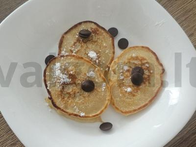 Blynai su pieniniu šokoladu pagrindine nuotrauka