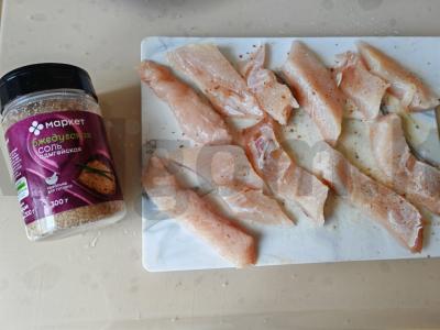 Žuvies lazdelės su šviežiais žalumynais Žingsnis 2