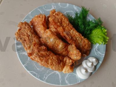 Žuvies lazdelės su šviežiais žalumynais Žingsnis 9