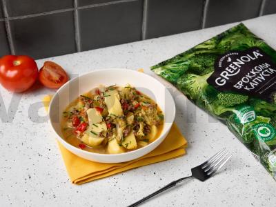 Troškinys su faršu ir brokoliais pagrindine nuotrauka