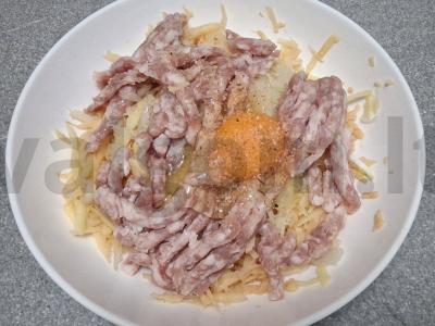 Bulvių vafliai su naminiu faršu Žingsnis 4