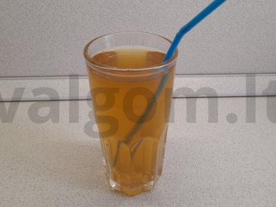 Natūralus gaivus limonadas su melisa pagrindine nuotrauka