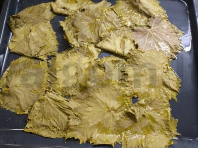 Marinuoti vynuogių lapai dolmai Žingsnis 6