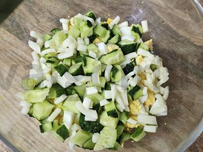 Salotos su kukurūzais ir česnakų sūriu Žingsnis 5