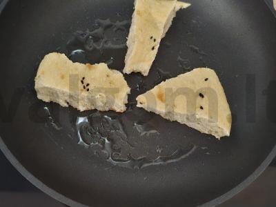 Šakšuka su bekonu ir pomidorais Žingsnis 1