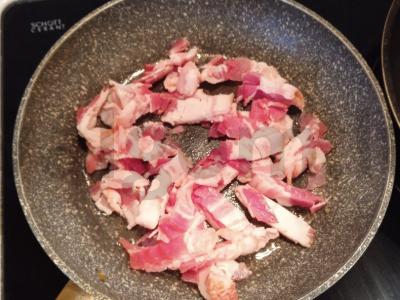 Salotas „Kaimiškas“ su bekonu Žingsnis 3