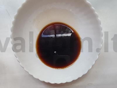 Kiauliena su svogūnais ir sojų padažu Žingsnis 6