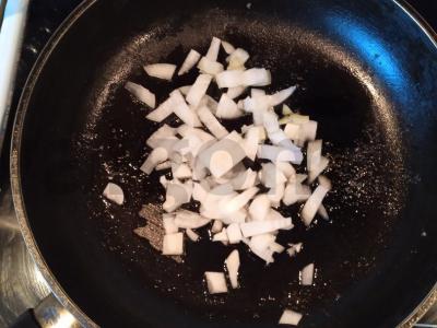 Užkandis „Krepšelis“ su voveraitėmis ir vištiena Žingsnis 1