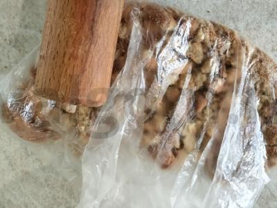 Švelnus tortas be kepimo iš avižinių sausainių ir varškės Žingsnis 1