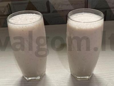 Pieninis kokteilis su braškėmis pagrindine nuotrauka