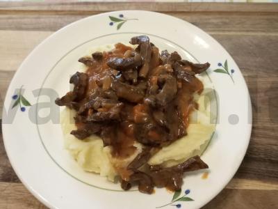 Jautienos širdies bifšteksas pagrindine nuotrauka