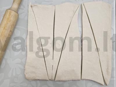 Kruasanai su abrikosų įdaru Žingsnis 2