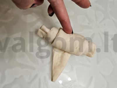 Kruasanai su abrikosų įdaru Žingsnis 5