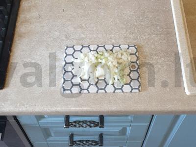 Žuvies kotletai su krapais ir juodaisiais pipirais Žingsnis 1