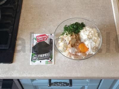 Žuvies kotletai su krapais ir juodaisiais pipirais Žingsnis 5