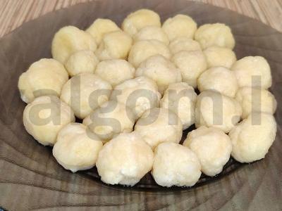 Patingėlių virtinukai iš lieso varškės pagrindine nuotrauka