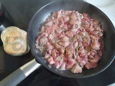 Šiltas salotas su kepenimis ir makaronais Žingsnis 4