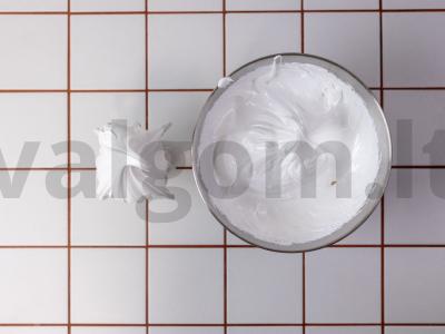 Meringos ritinys su avietėmis Žingsnis 2