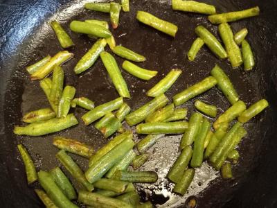 Jautienos steikas su kuskuso ir žaliųjų pupelių garnyru Žingsnis 6