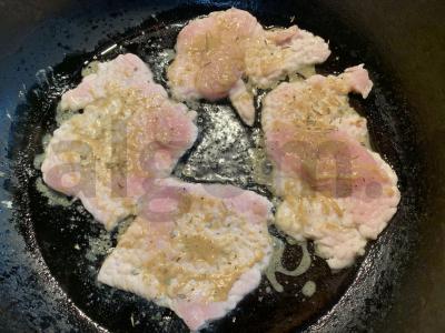 Sumuštinis su kalakutiena, lydytu sūriu ir agurku Žingsnis 2