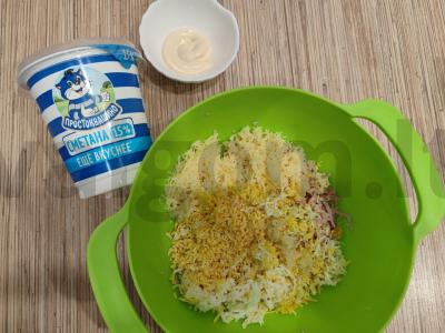 Karšti sumuštiniai su dešra, sūriu ir kiaušiniu Žingsnis 5