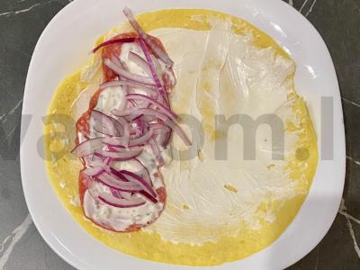 Tortilija su saliami, garstyčiomis ir varškės sūriu Žingsnis 5