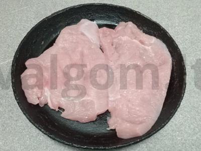 Indėnų steikai, kepti su daržovėmis ir sūriu Žingsnis 1