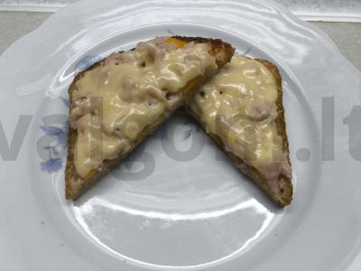 Karšti sumuštiniai su kumpiu ir sūriu per 15 minučių pagrindine nuotrauka