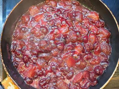 Blynų tortas su vyšniomis Žingsnis 2