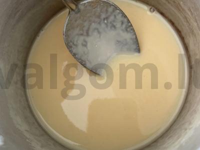 Želė pyragas su kokosų drožlėmis Žingsnis 3