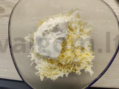 Rulėliai iš karbonaido su dviem sūrio rūšimis Žingsnis 3