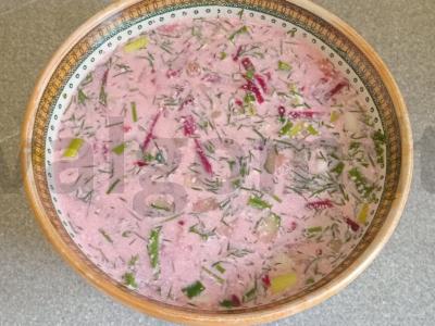 Vegetariškas burokėlių sriuba per 20 minučių pagrindine nuotrauka