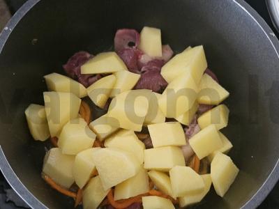 Kvapnus sriuba su kalakutų širdelėmis Žingsnis 3