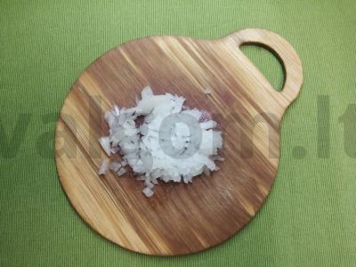 Traškūs čeburekai su mėsos faršu gazuoto vandens tešloje Žingsnis 5