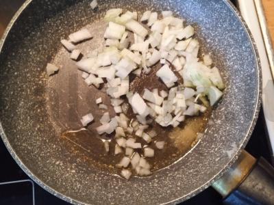 Tortilijų su vištiena ir grybais konvertai Žingsnis 4