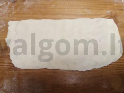 Traškūs čeburekai su mėsos faršu gazuoto vandens tešloje Žingsnis 8