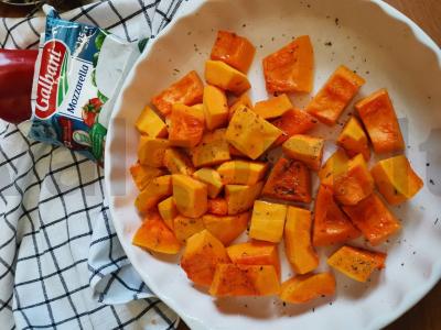 Šiltas salotas su mocarela ir moliūgu Žingsnis 2