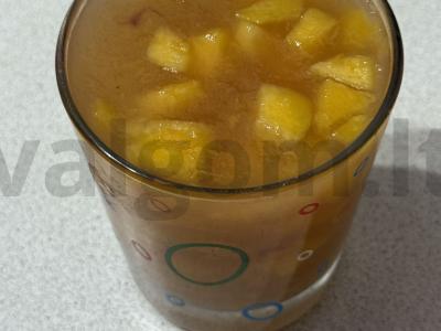 Labai skanus mangų ir kompotų želė pagrindine nuotrauka